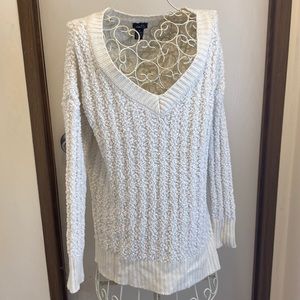 Rue21 sweater‎